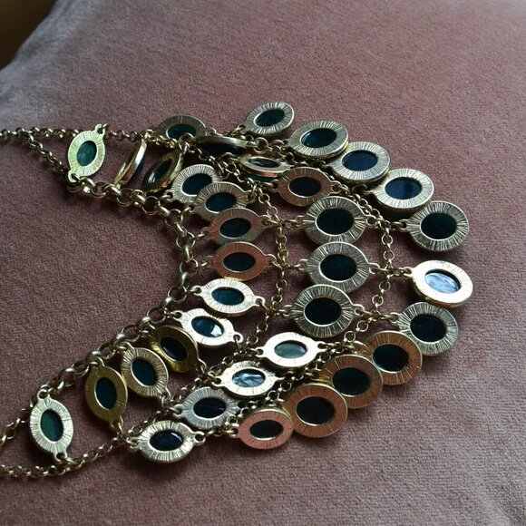 Classic Green Gemstone Bib Statement Necklace - Picture 7 of 8